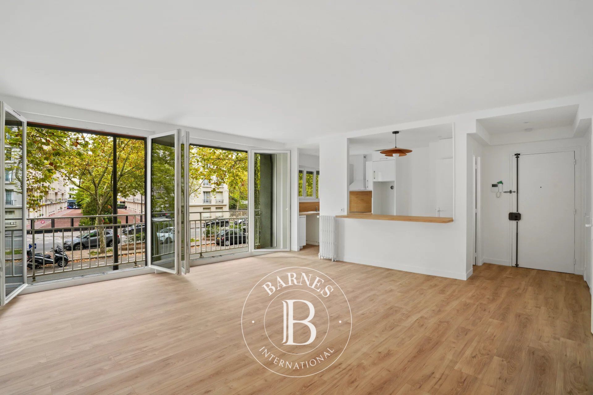 Paris 16 - Molitor - 3 pièces - 2 chambres - Entièrement rénové - picture 3