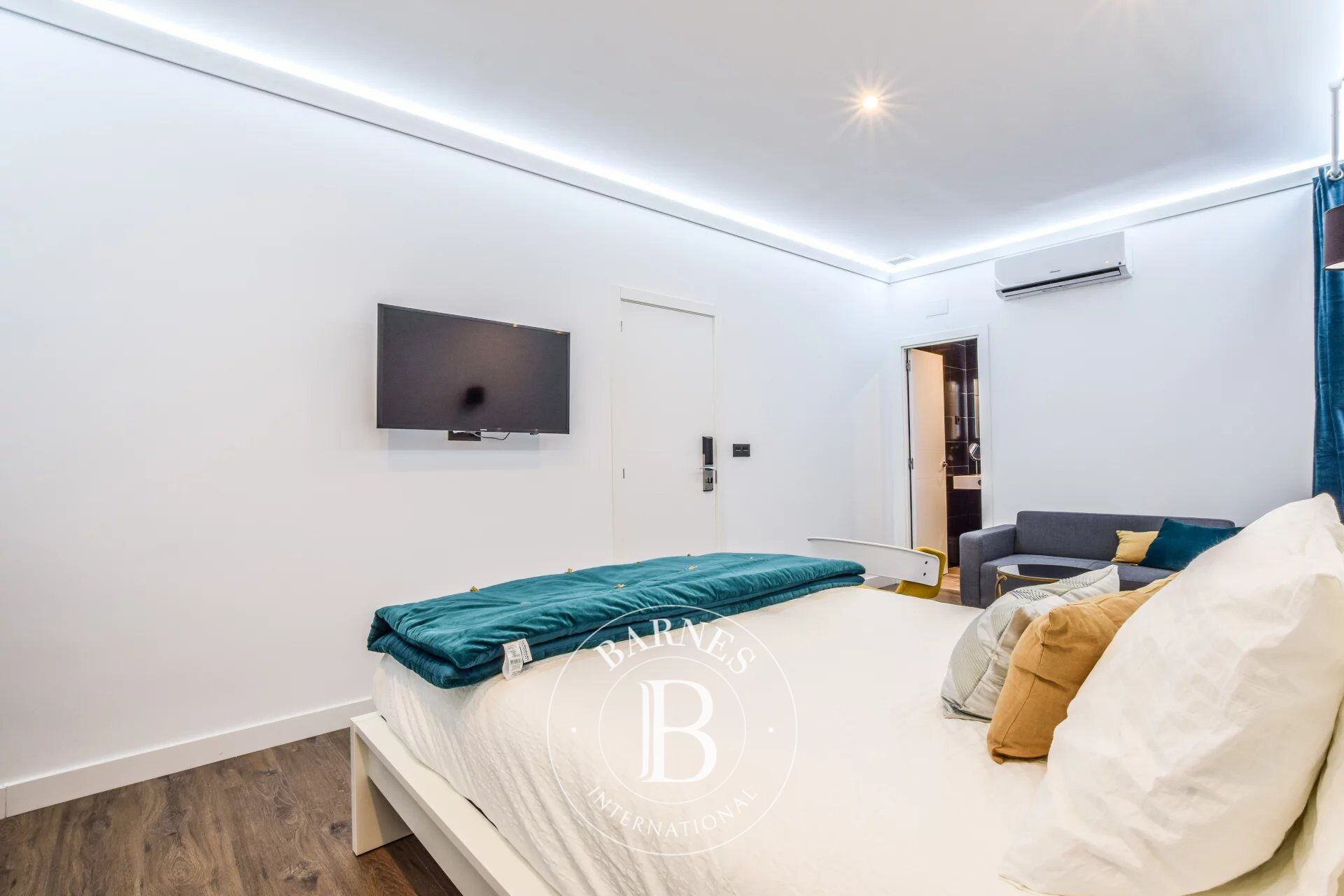 Daire Madrid - picture 16