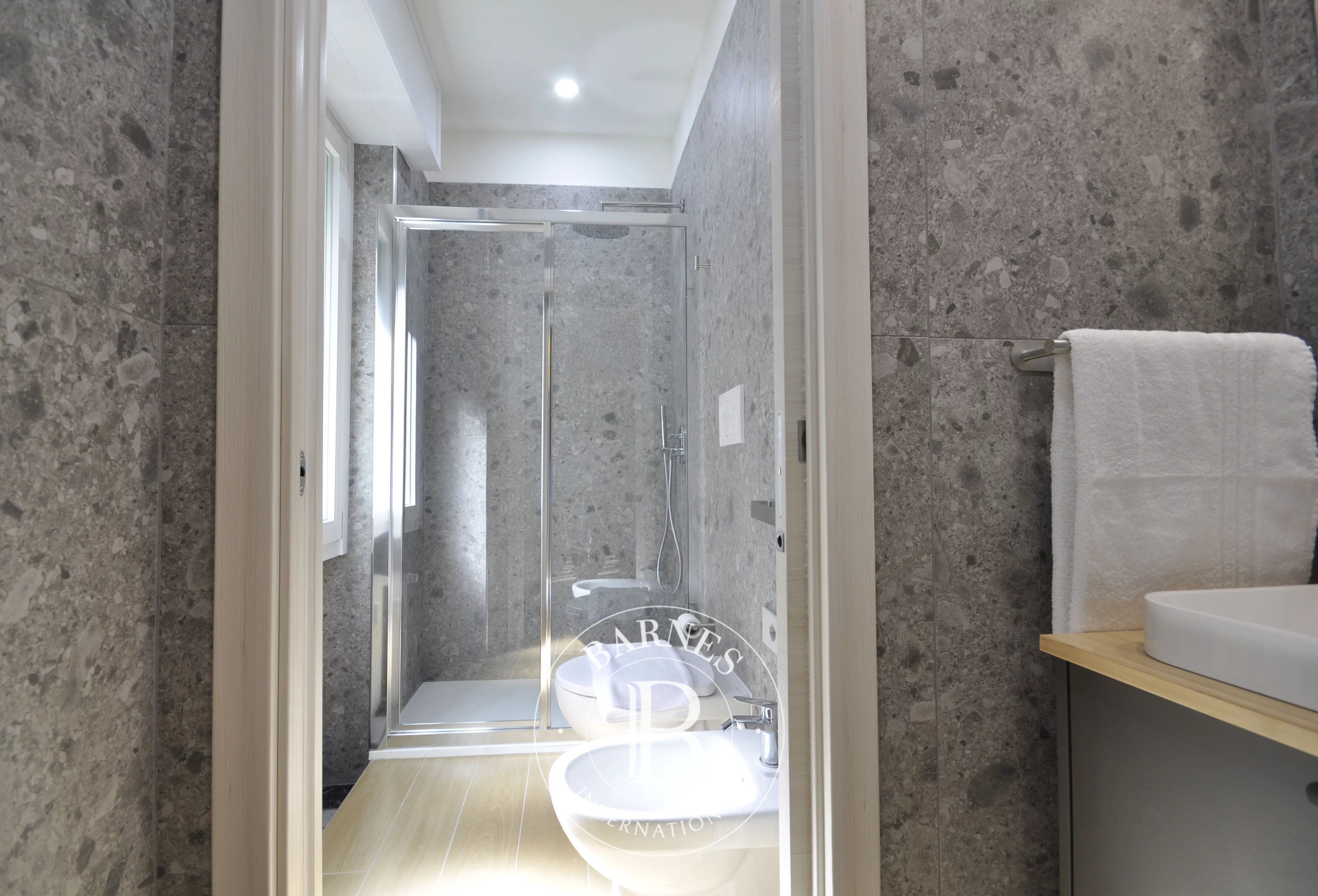 Daire Como - picture 30