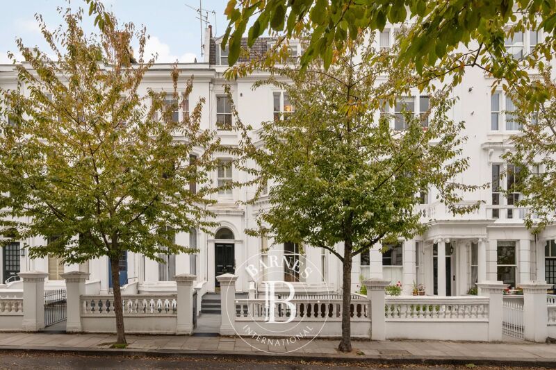 Palace Gardens Terrace, Kensington