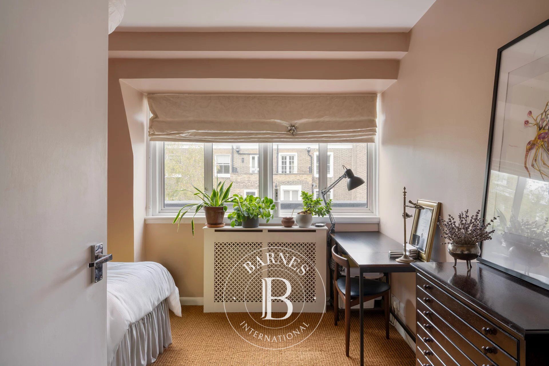 Daire London - picture 7