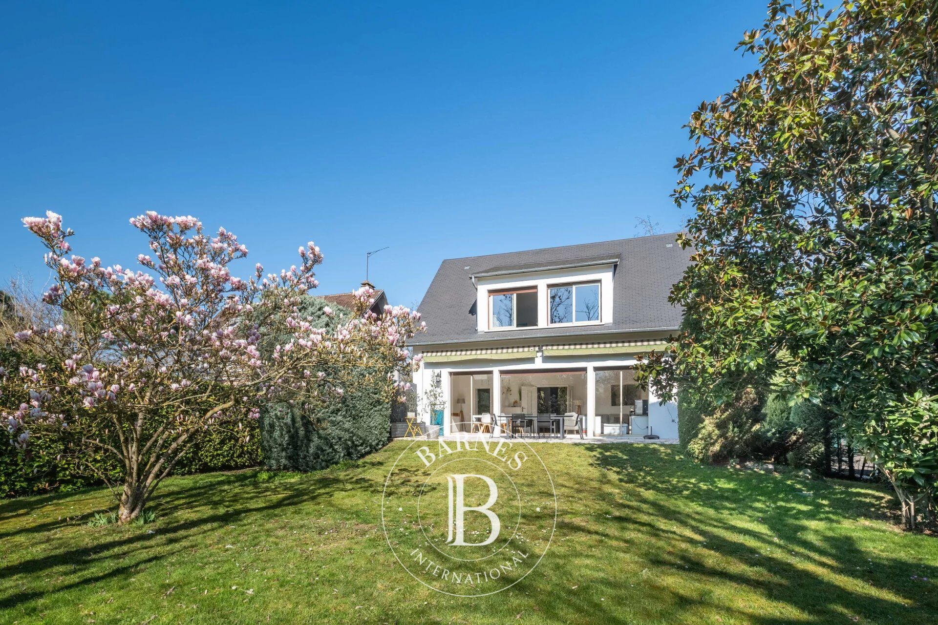 Casa Le Vésinet - picture 1