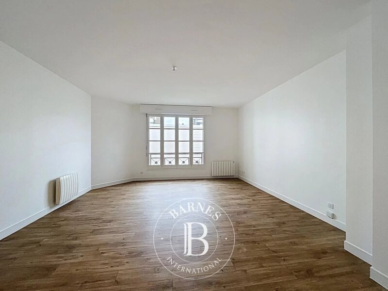 For Rent, Apartment Versailles - picture 2