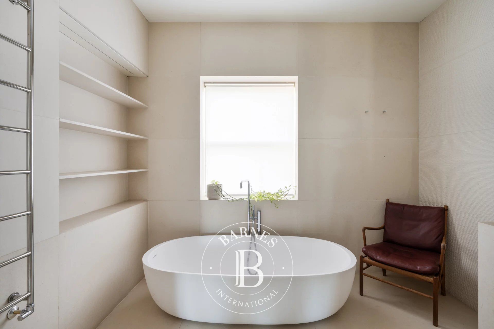 Daire London - picture 12