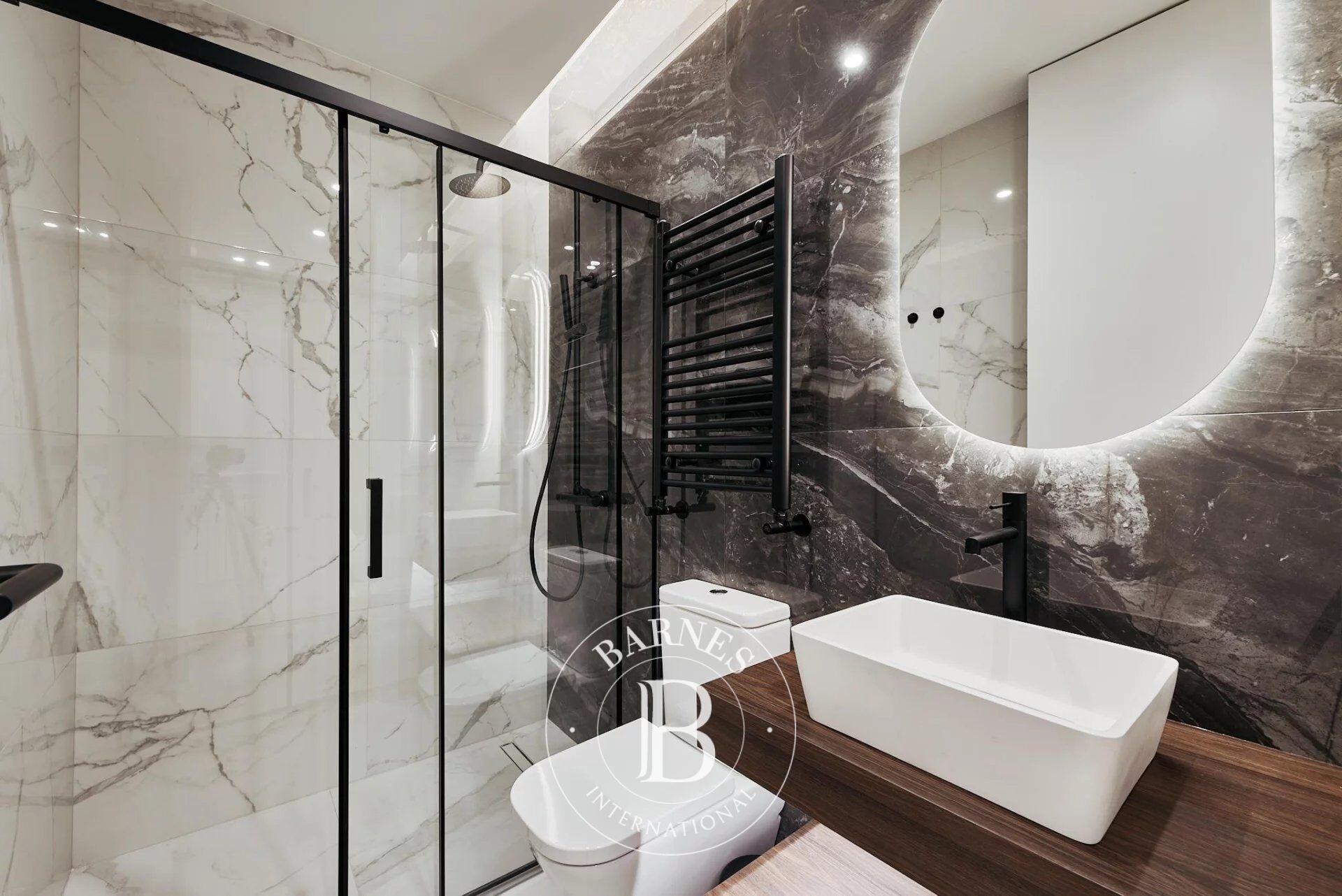 Daire Madrid - picture 13