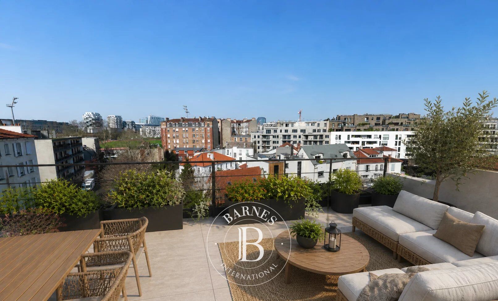 Appartement Duplex d’Exception – Toit-Terrasse avec Jacuzzi – Issy-les-Moulineaux - picture 1