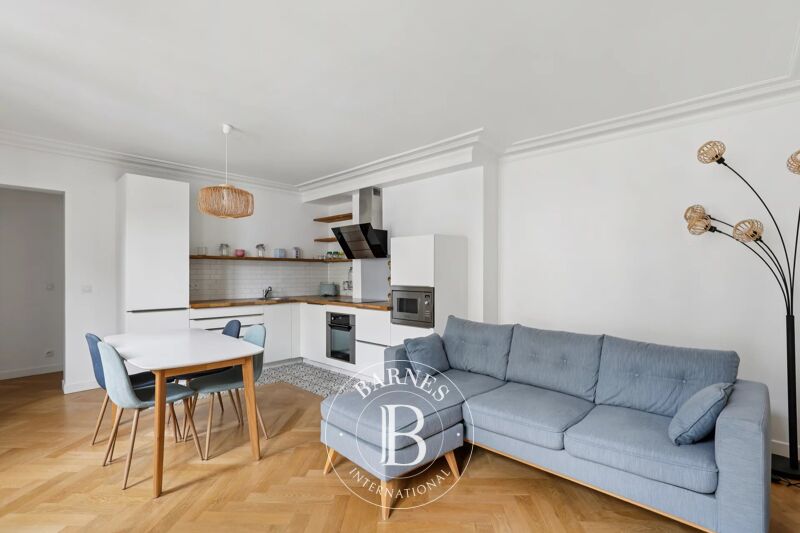 For Sale Apartment | Paris 7ème - picture 2