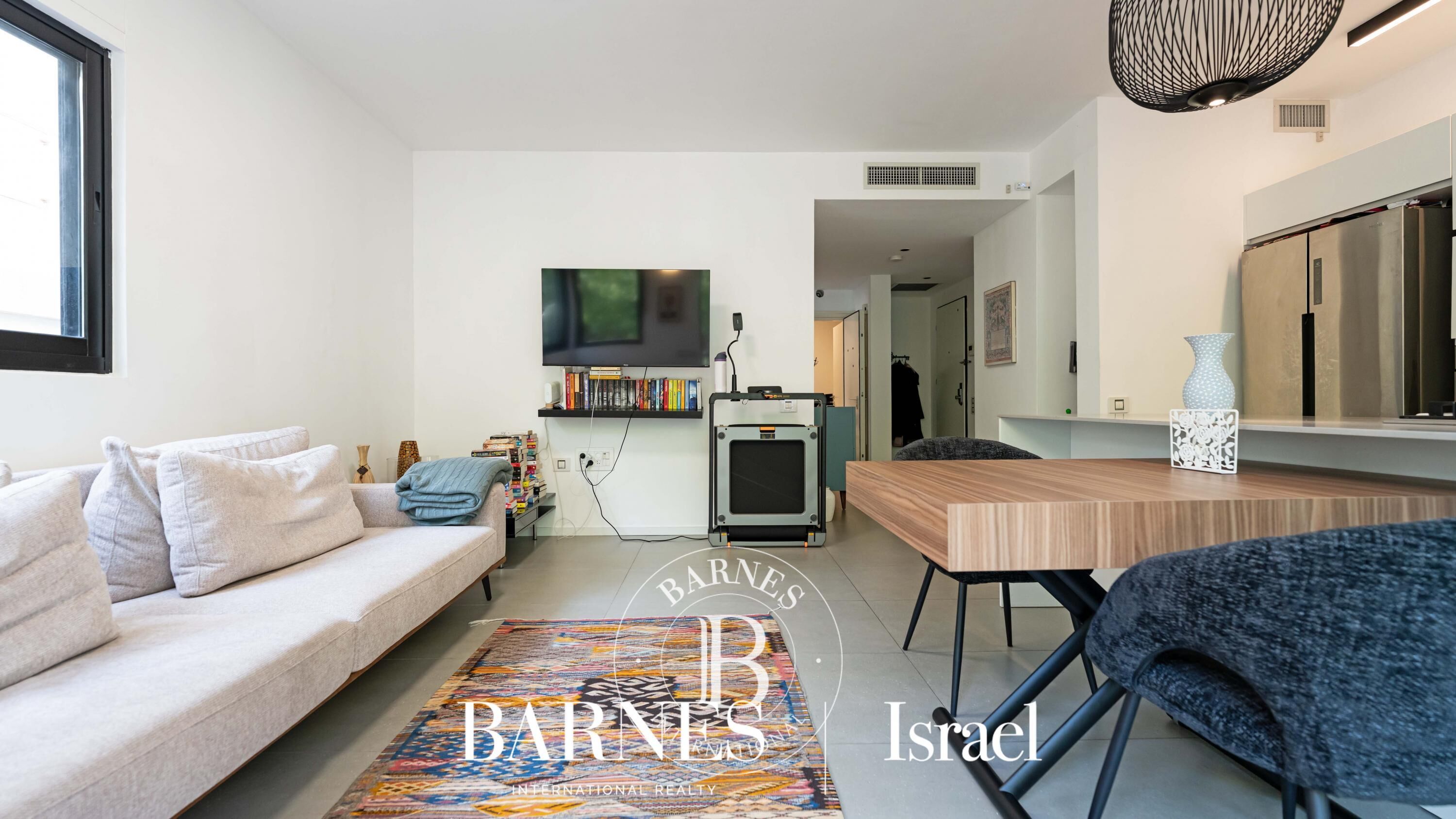 Tel Aviv-Yafo  - Apartment  - picture 5