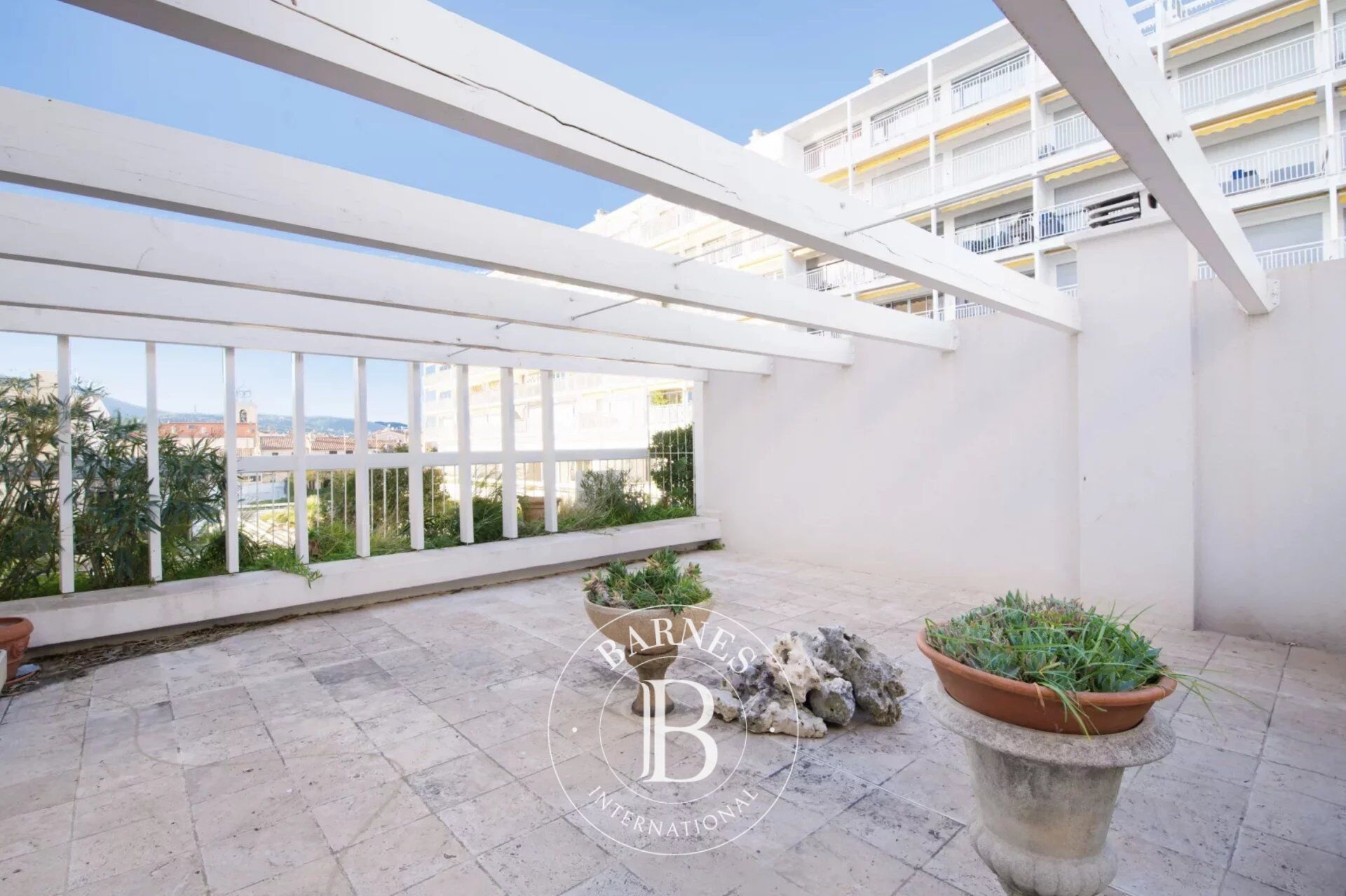 SAINTE-MAXIME - ROOFTOP - APPARTAMENTO - RISTRUTTURATO - CENTRO CITTÀ - picture 3