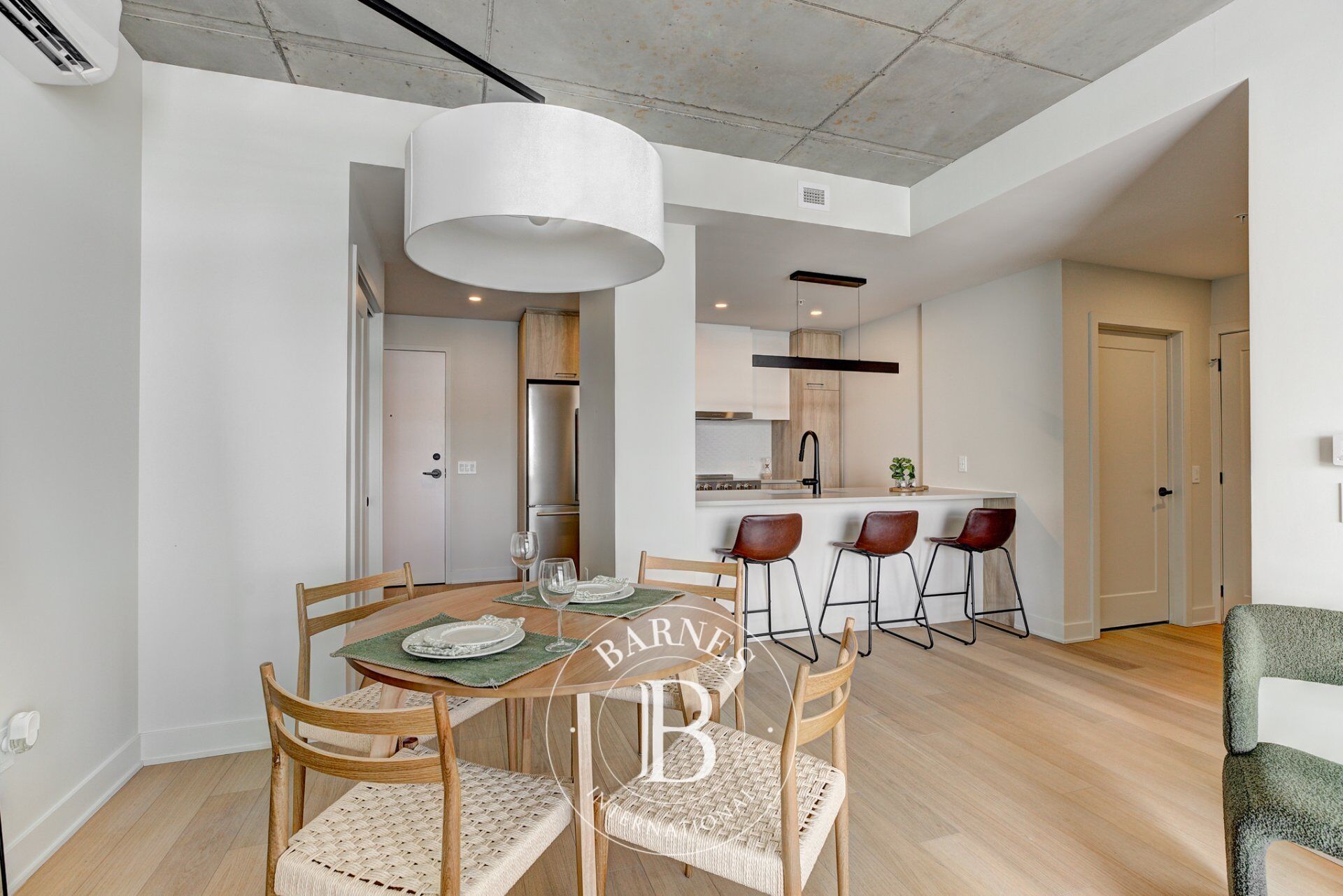 Daire Laval (Chomedey) - picture 4