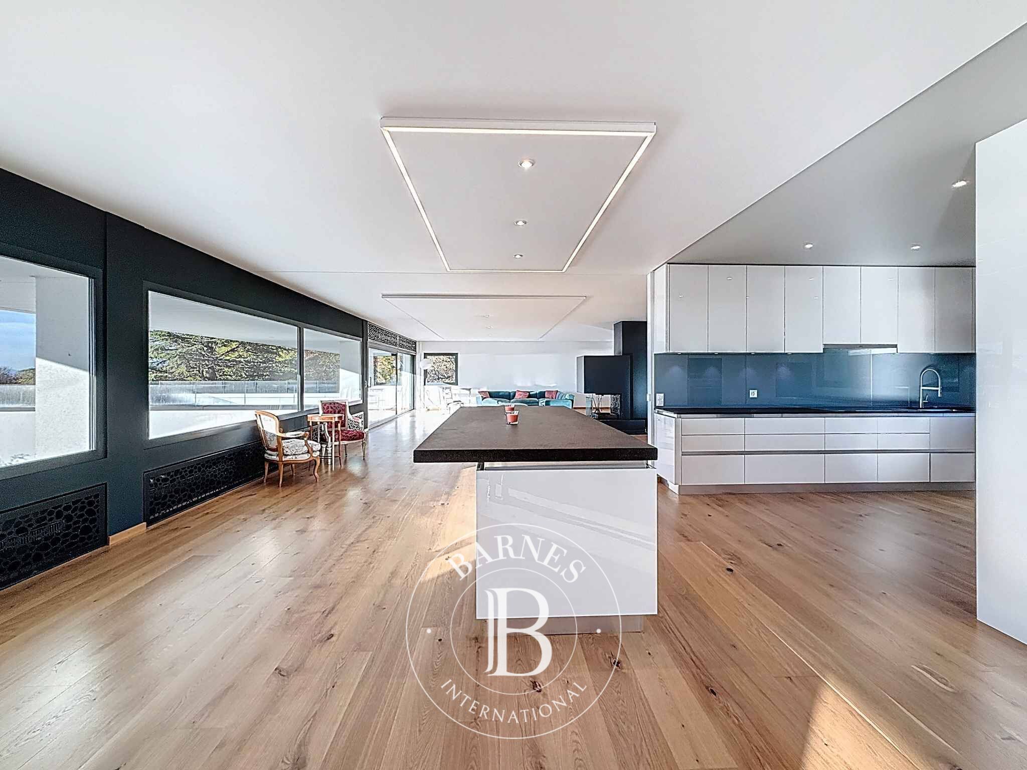 Venta, Villa Genolier - picture 4