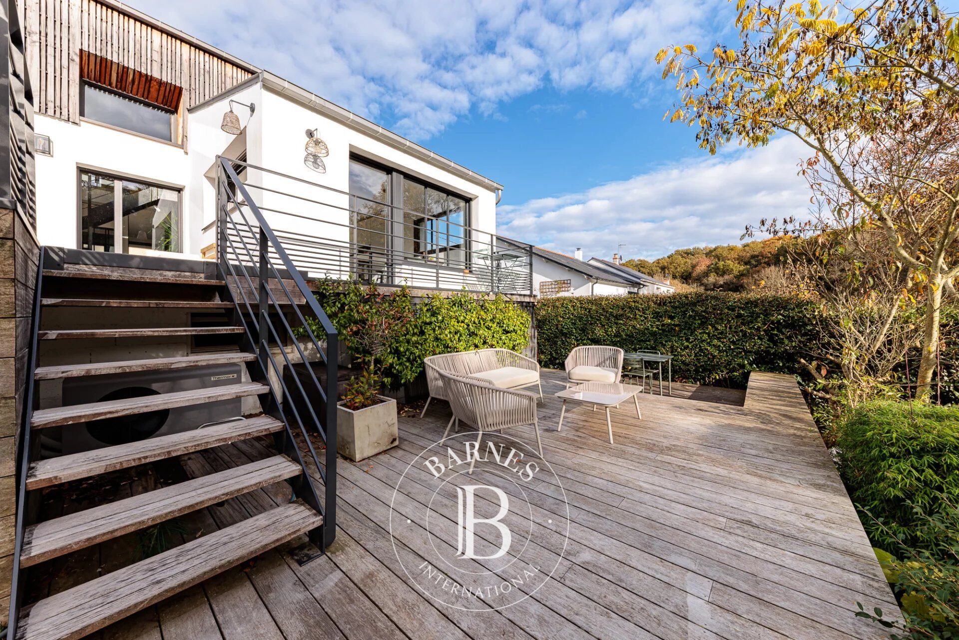 ORVAULT - Maison familiale avec piscine - picture 2