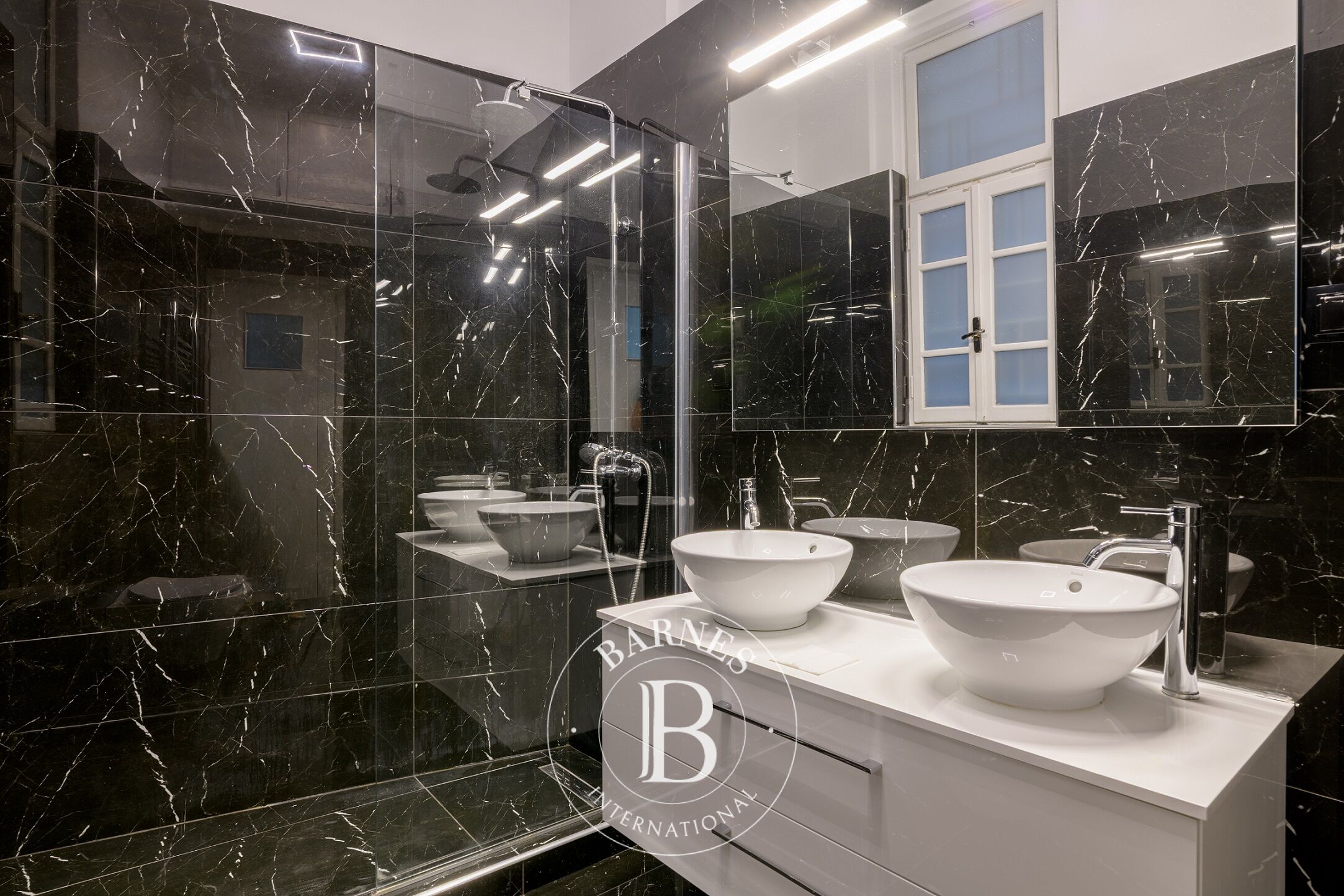 Daire Kolonaki - picture 11