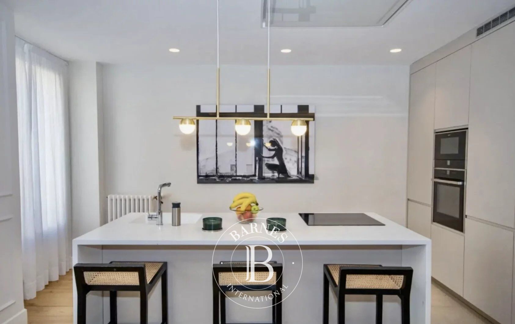 Luxuriöse 3-Zimmer-Wohnung neben dem METROPOLIS Club – Calle Alcalá - picture 3