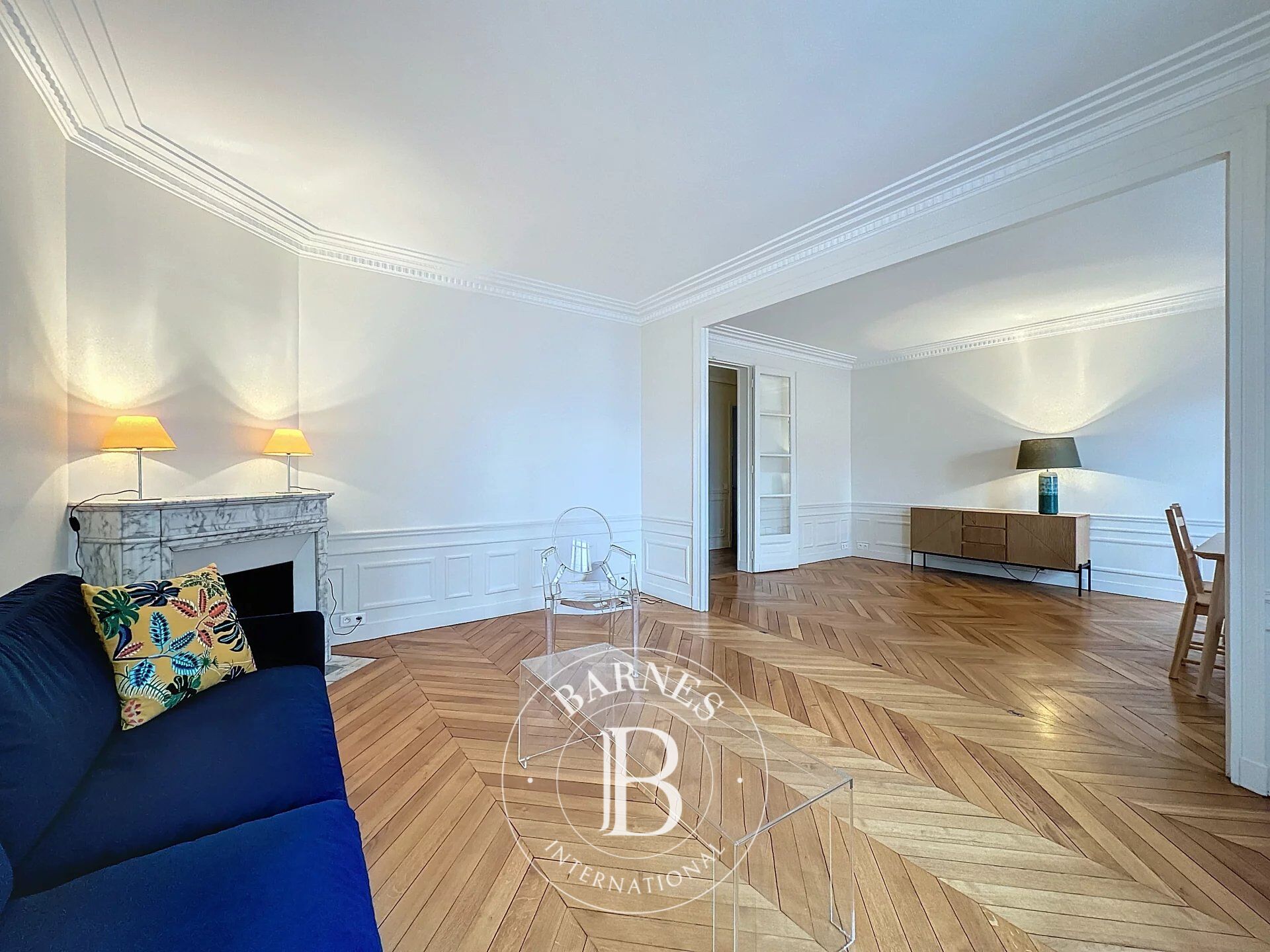 Piso Paris 7ème - picture 2