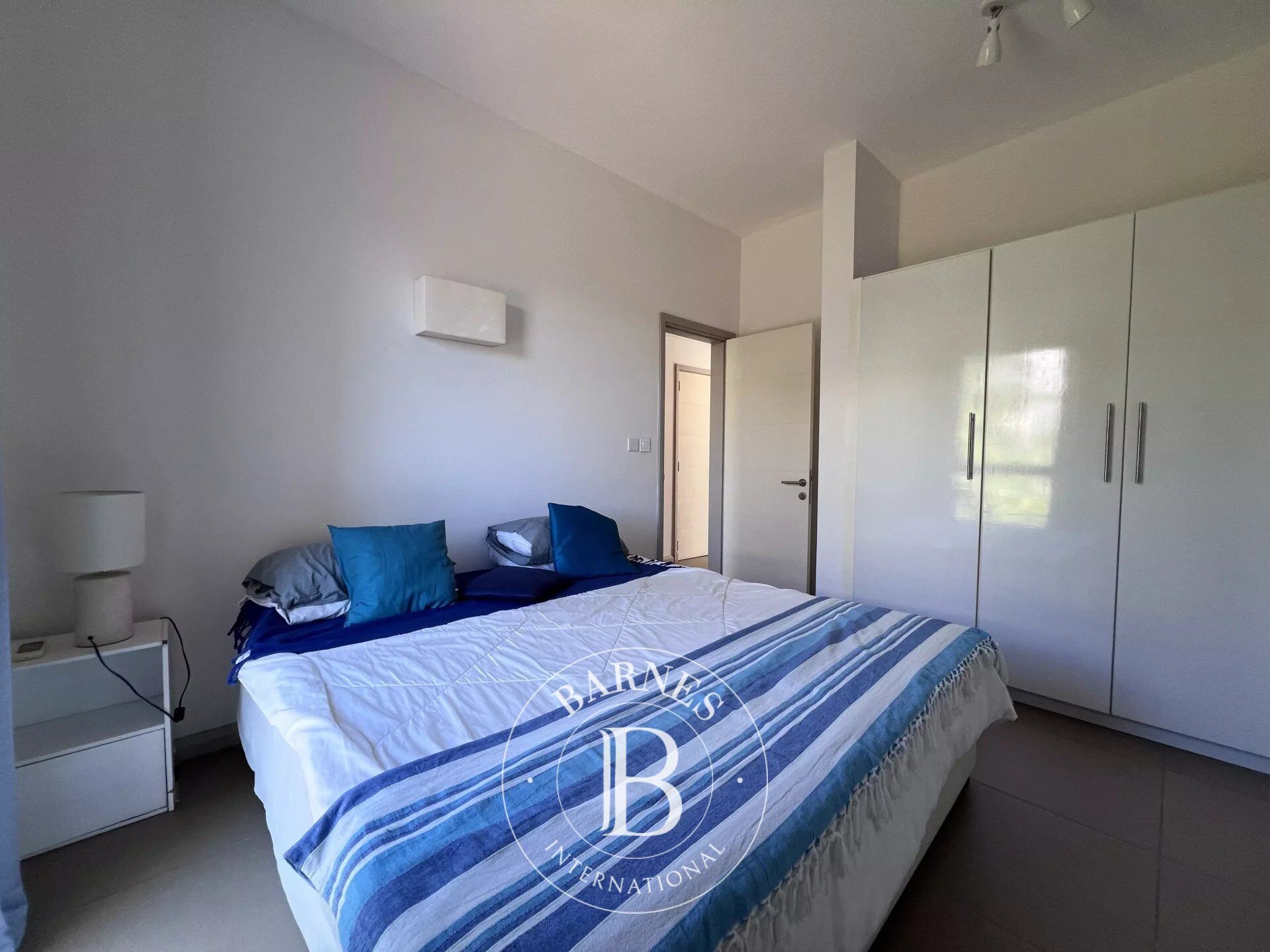 Daire Haute Rive - picture 13