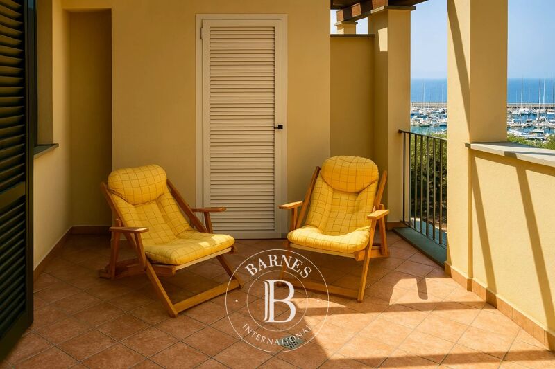 For Sale Penthouse | Castiglione della Pescaia - picture 2