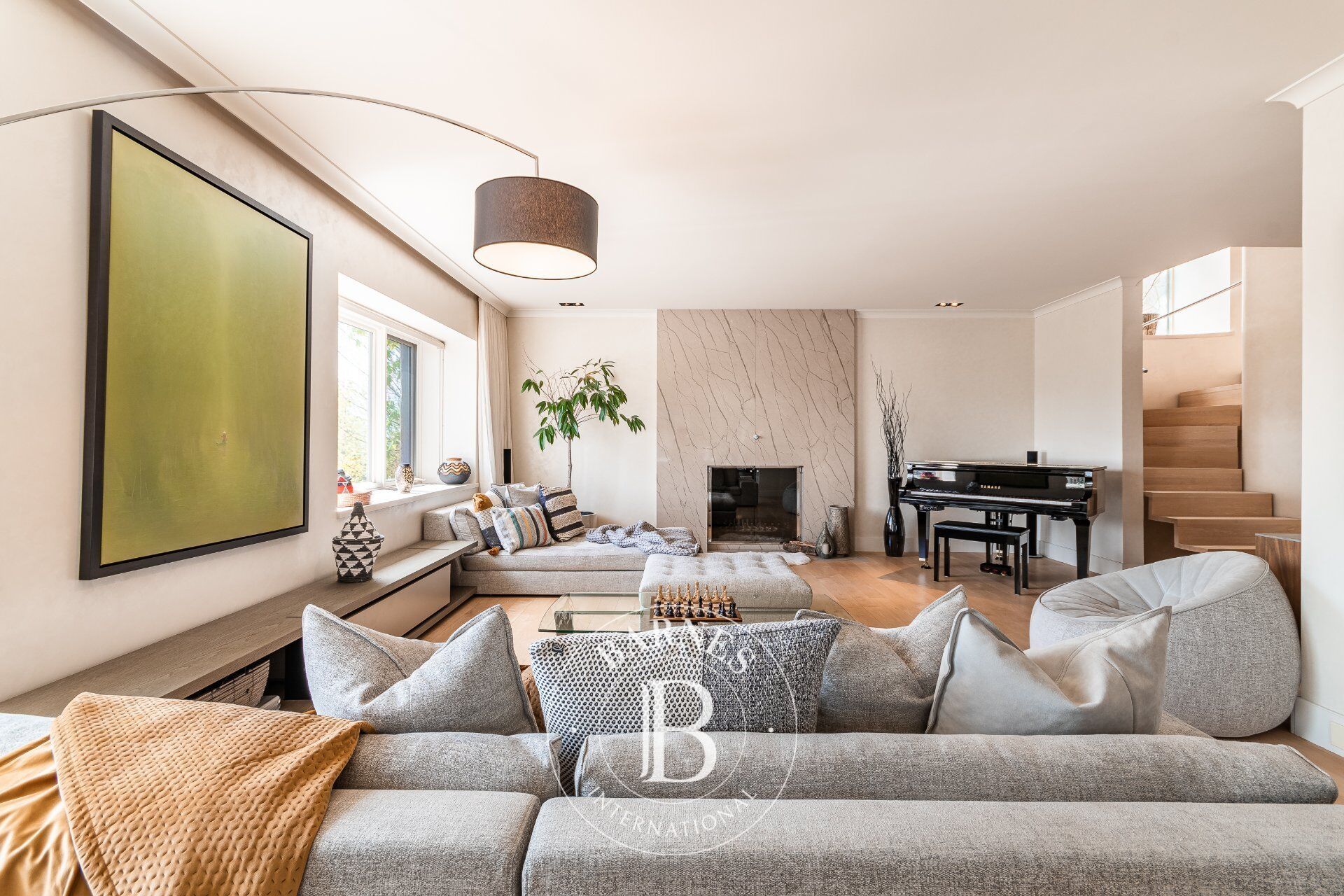 Ev Westmount - picture 5