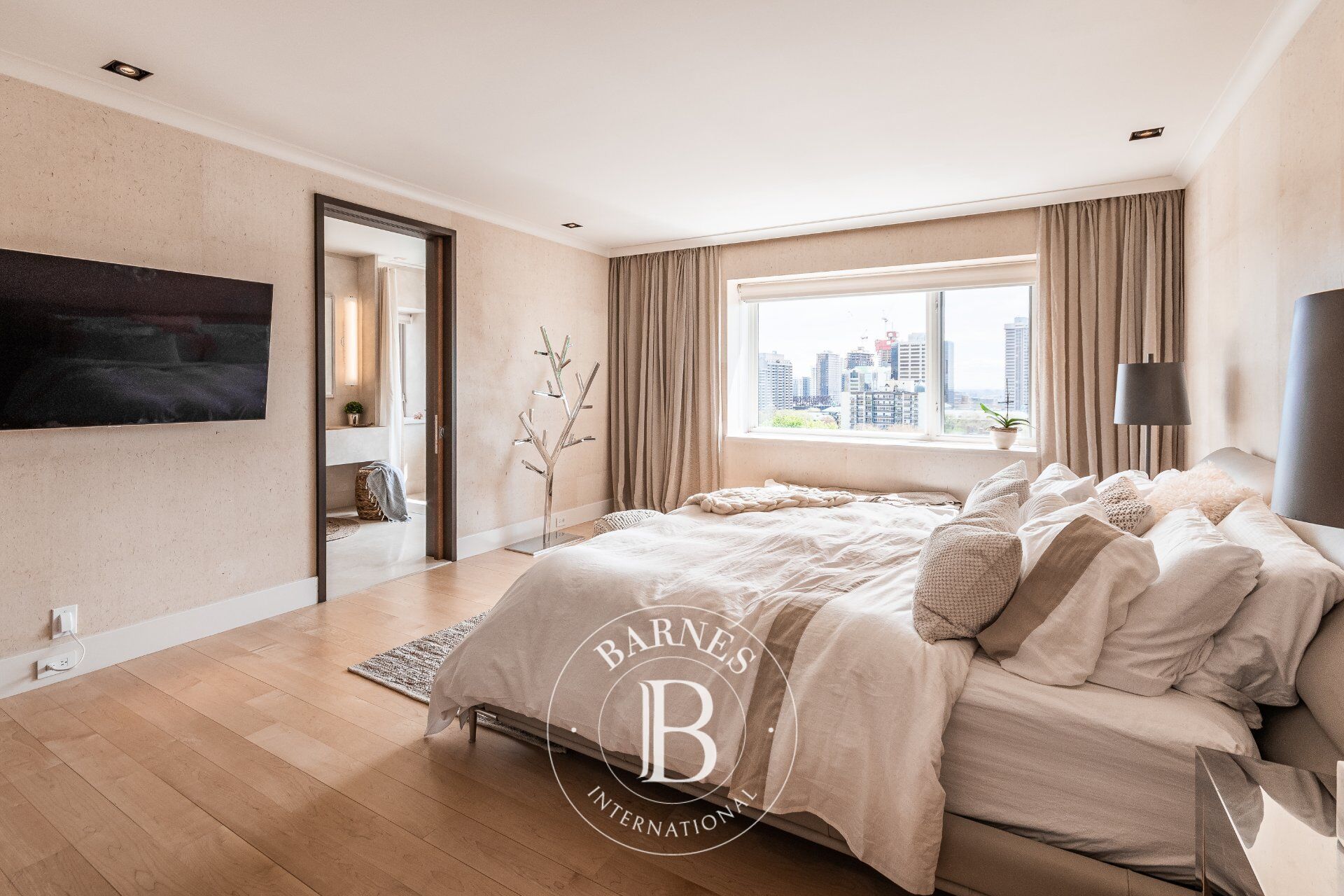 Ev Westmount - picture 26