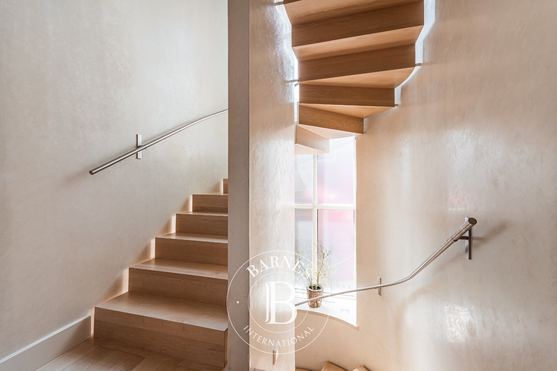 Ev Westmount - picture 37