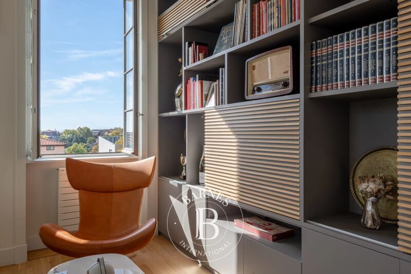 Lyon 5 - 78 sqm flat - 2 bedrooms - Cellar - Garage