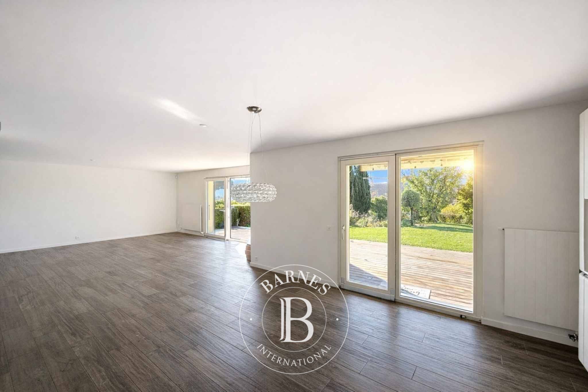 Villa Jumelle de Standing avec vue lac - picture 2