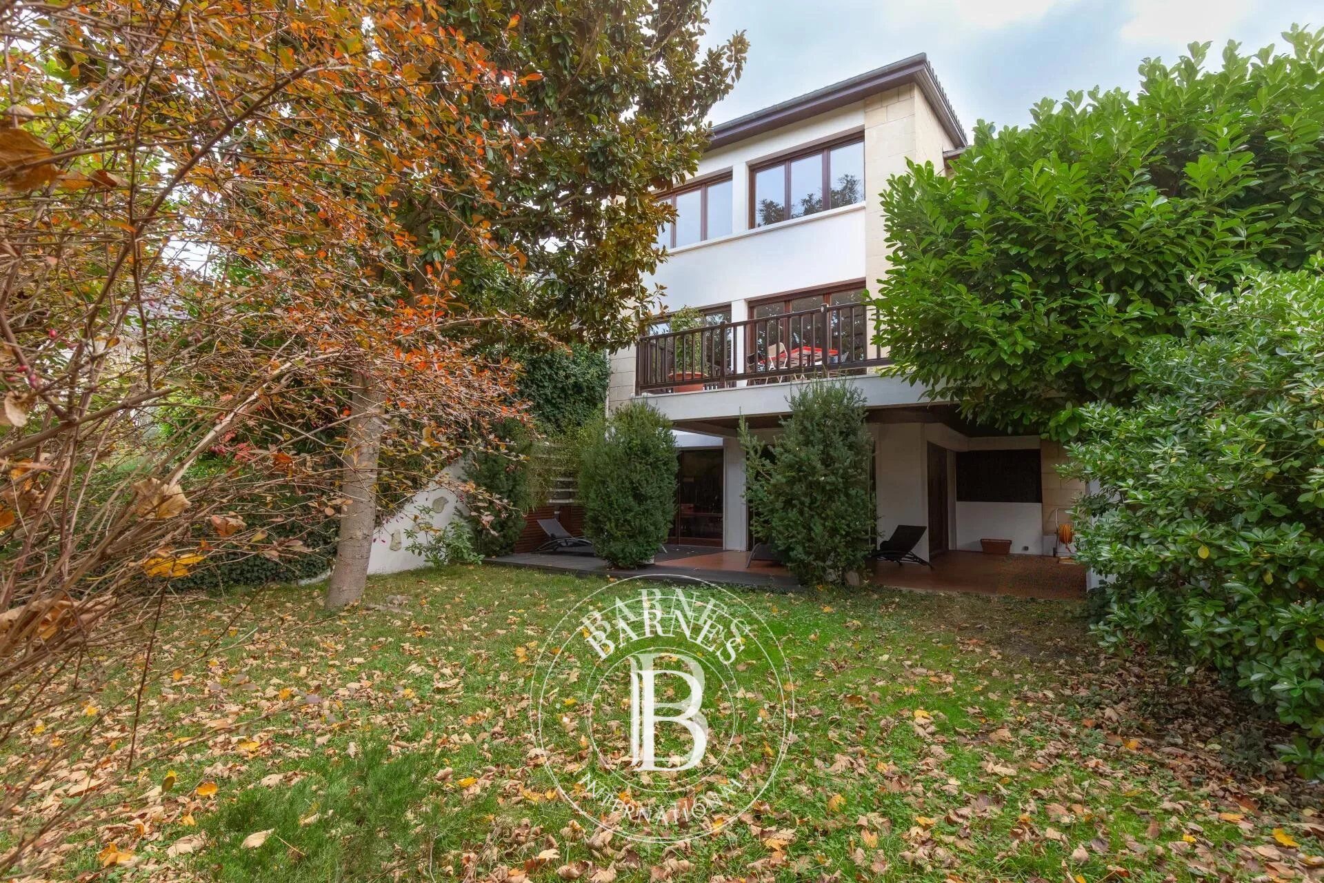 Le Pecq - Domaine de Grandchamp - maison 8/9 pièces - picture 1