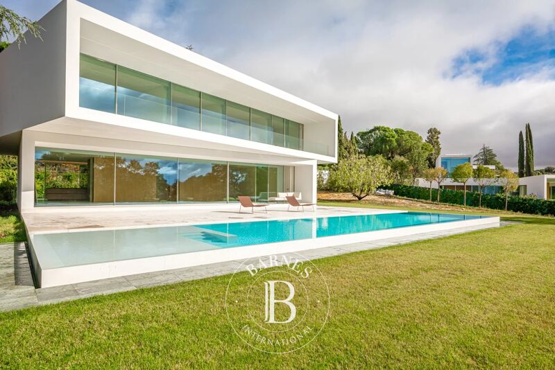 Gioiello Architettonico a La Moraleja