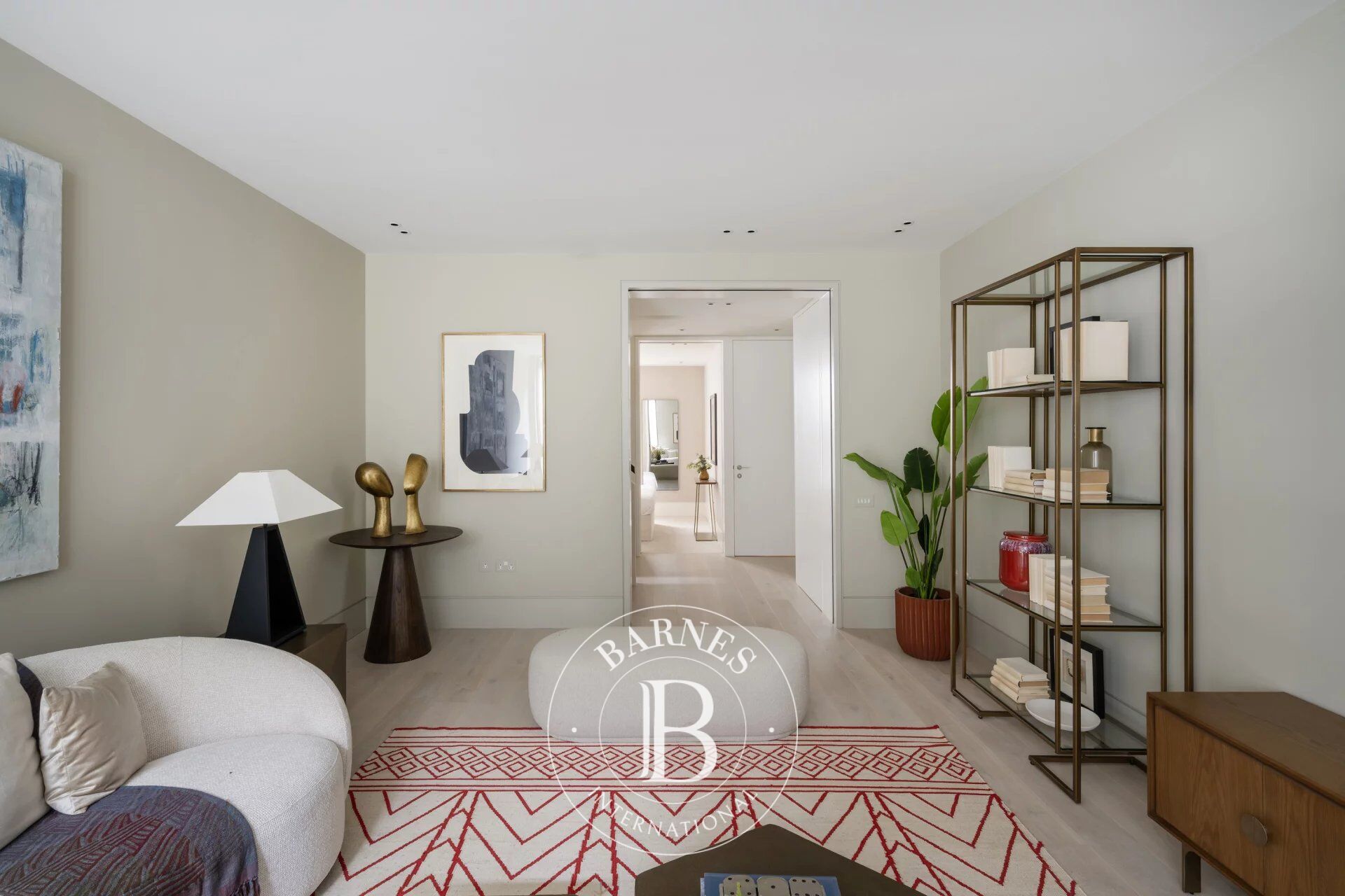 Ev London - picture 10