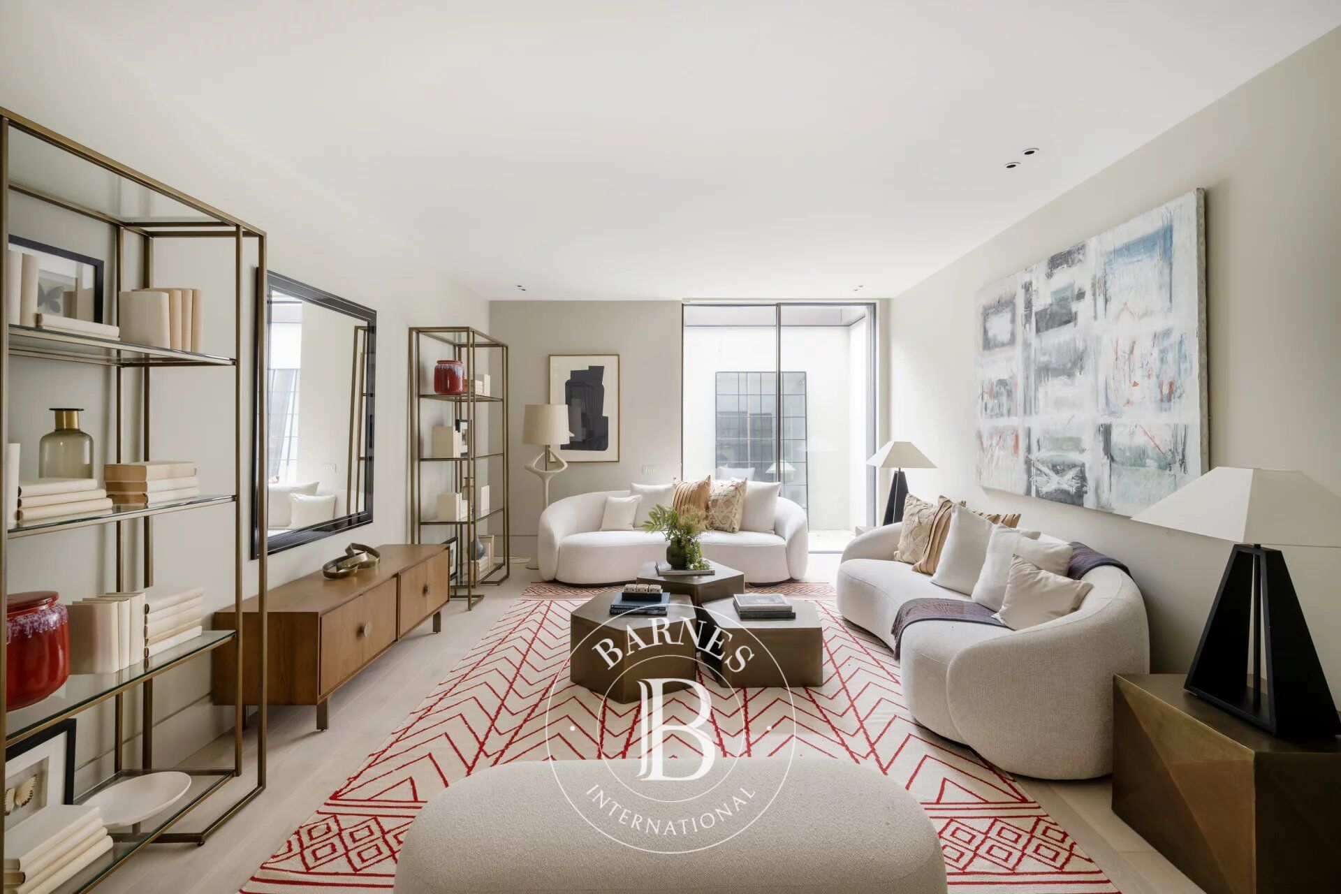 Ev London - picture 5