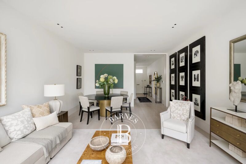 Venta, Casa London - picture 3