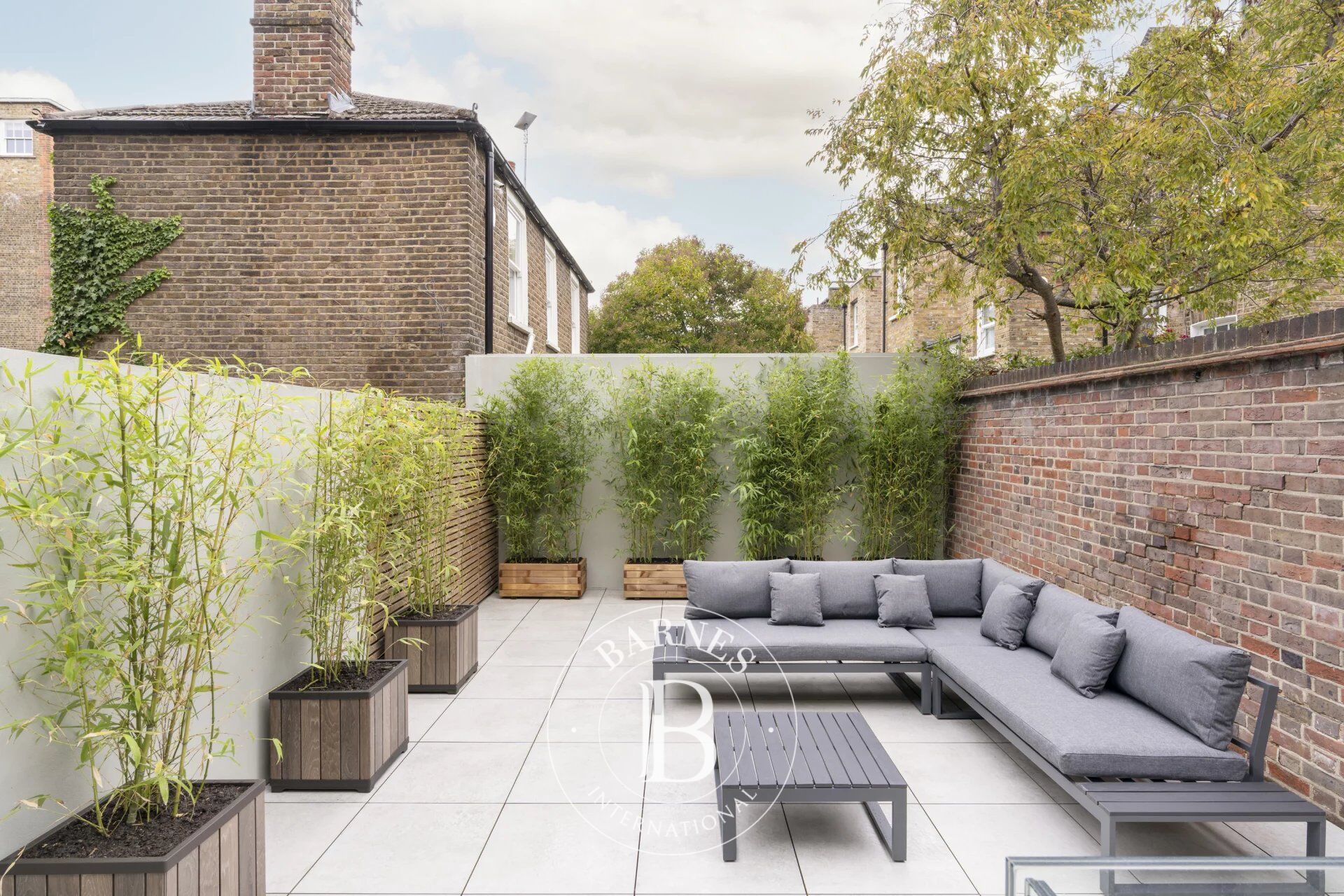 Ev London - picture 8