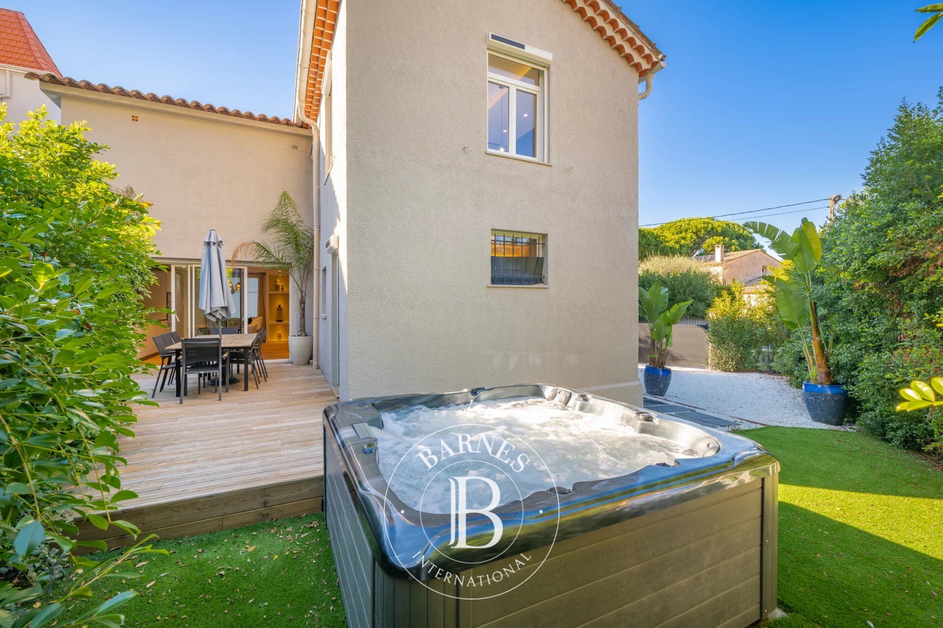 Villa Cannes - picture 2