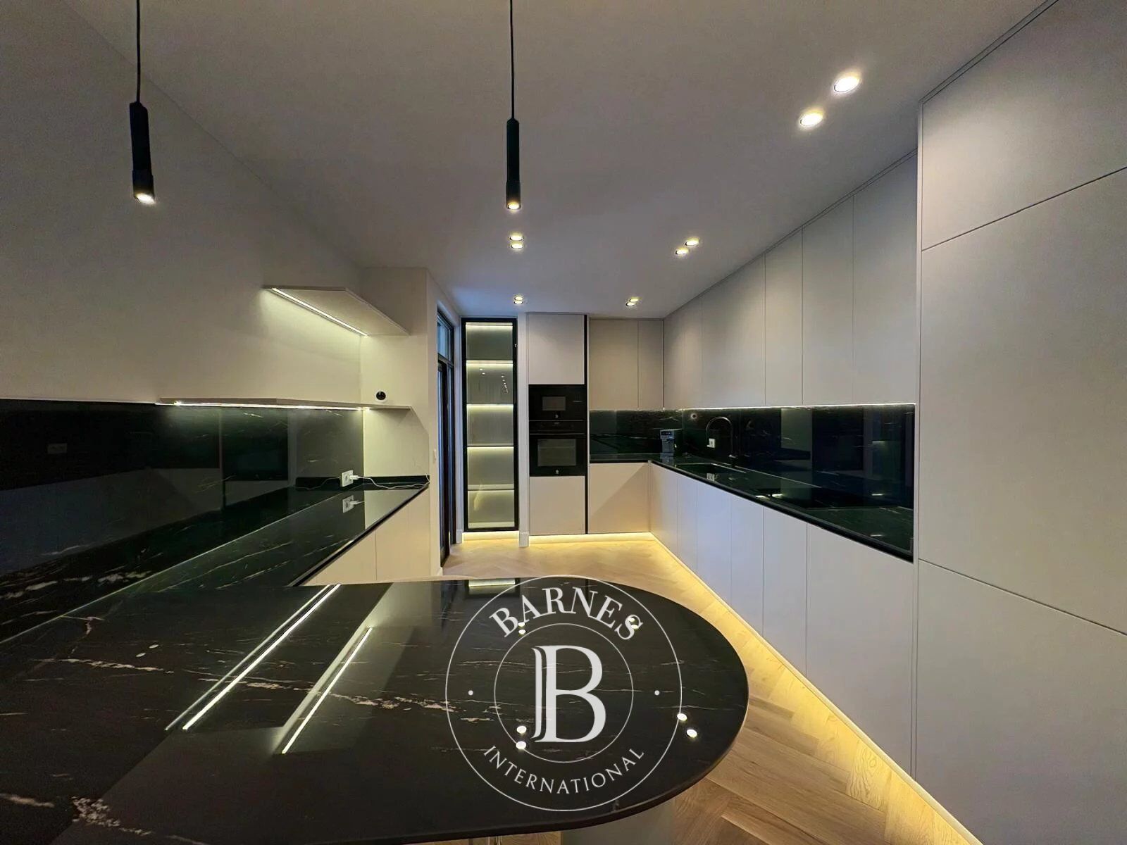 Daire Madrid - picture 5