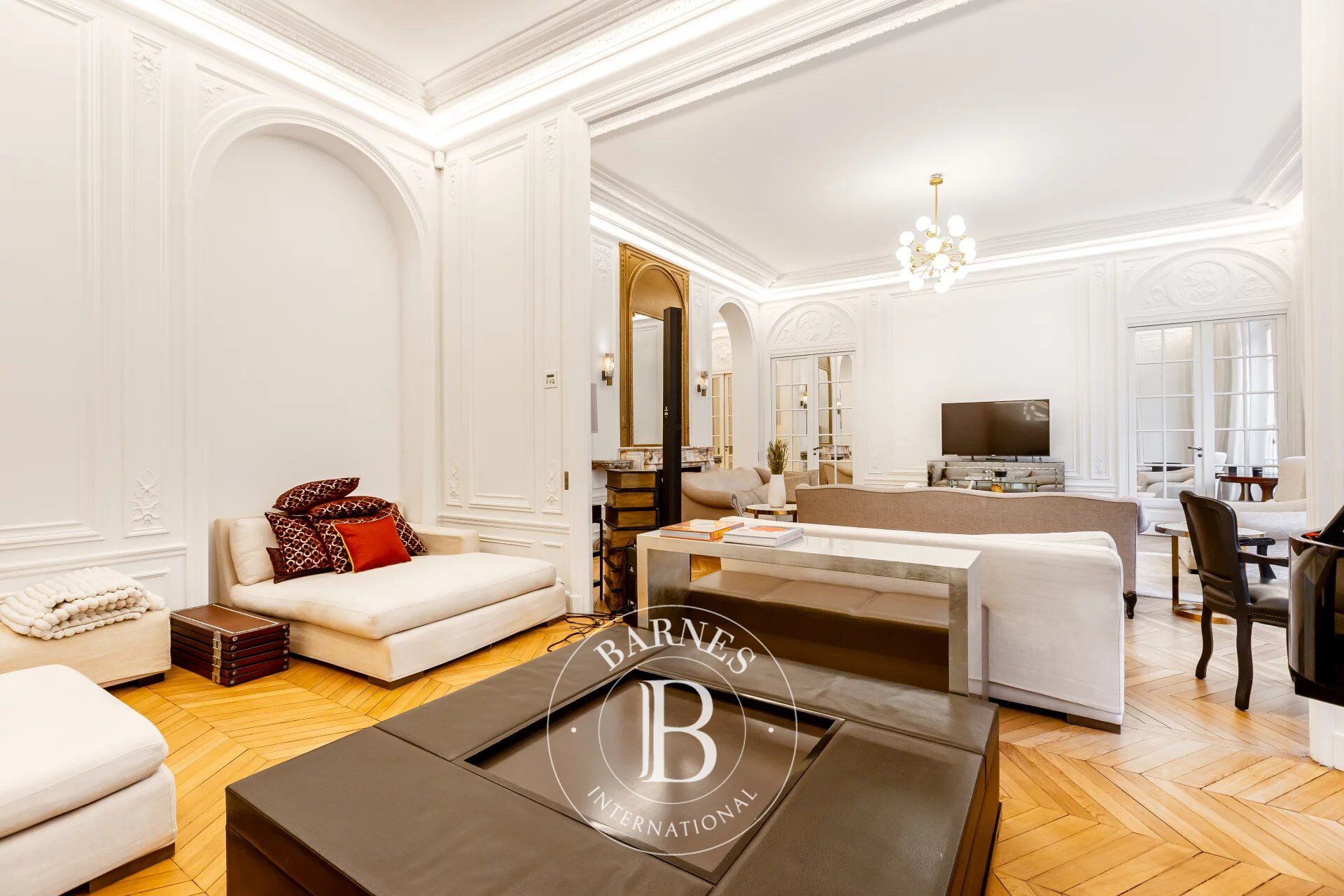 For Rent Apartment | Paris 16ème - picture 6