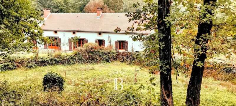 HYDS, AUVERGNE - Ancien moulin à eau