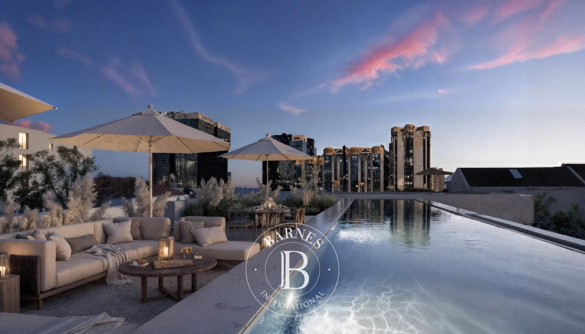 Terrace and pool - picture 2