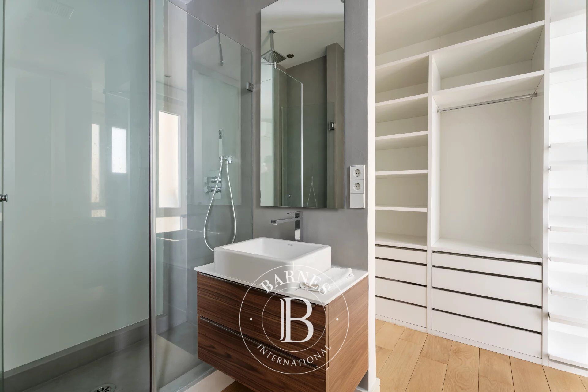 Daire Madrid - picture 10