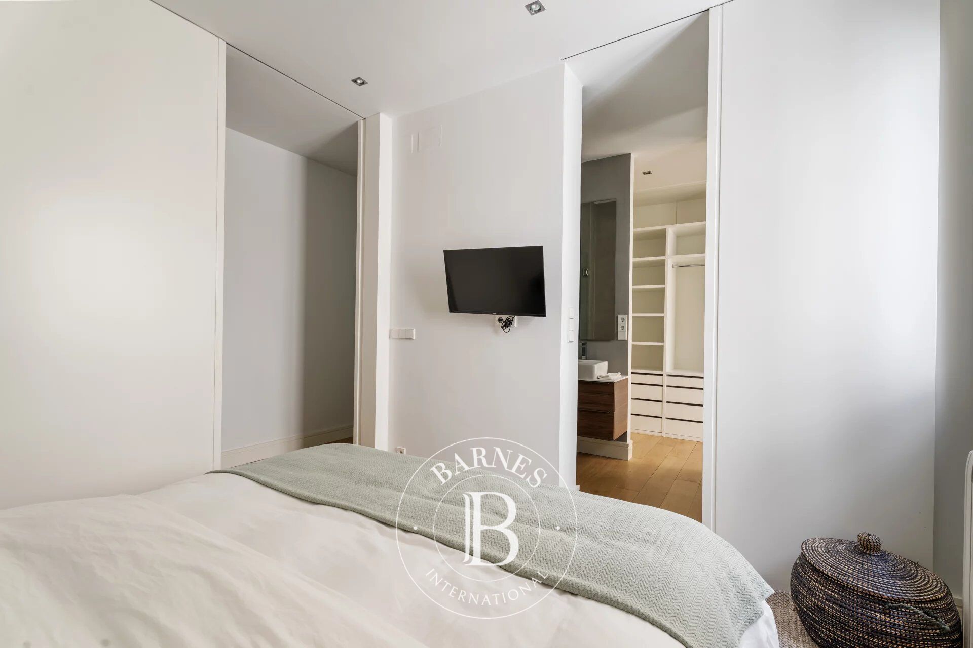 Daire Madrid - picture 11