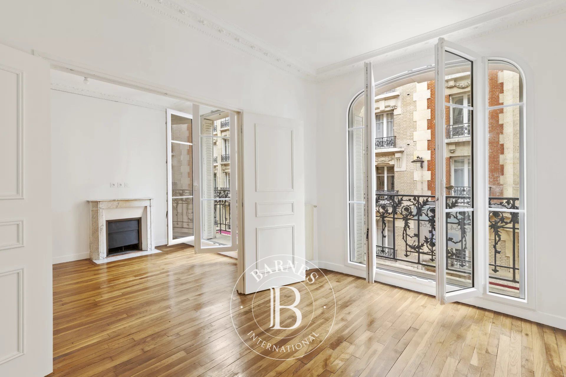 Piso Paris 19ème - picture 1