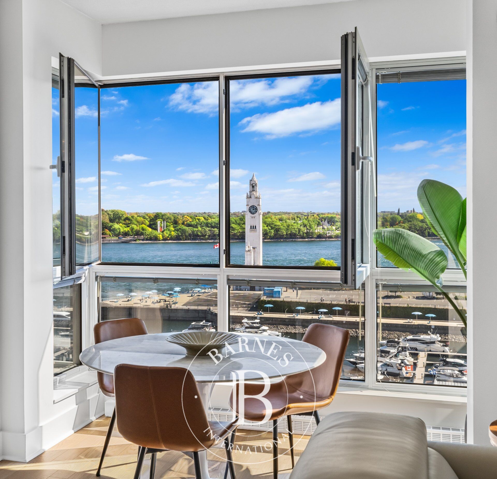 Daire Montréal (Ville-Marie)