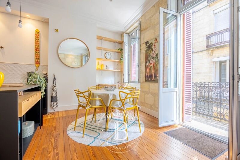 Bordeaux Pey Berland - Appartment - Long balcony