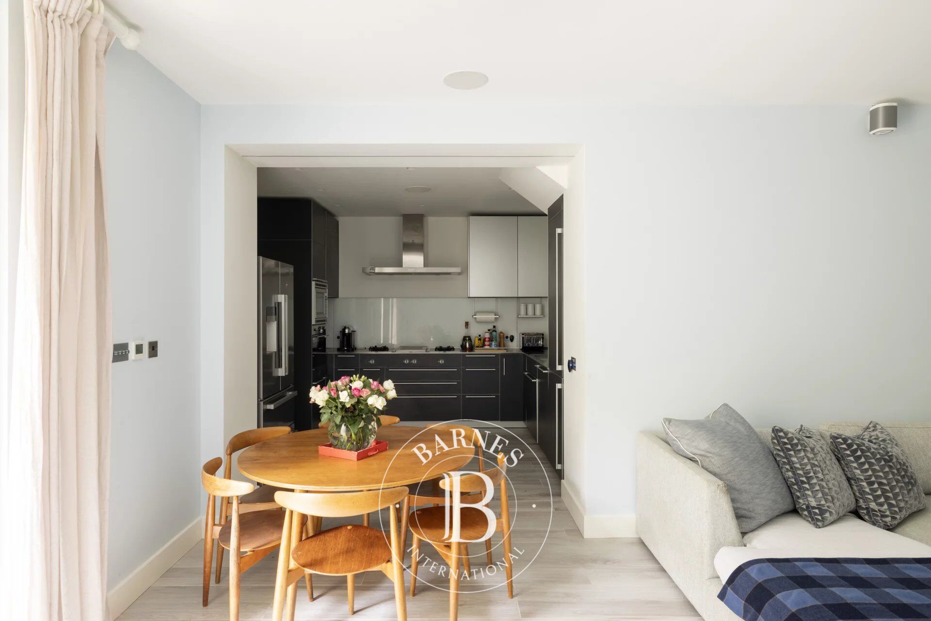 Daire London - picture 9