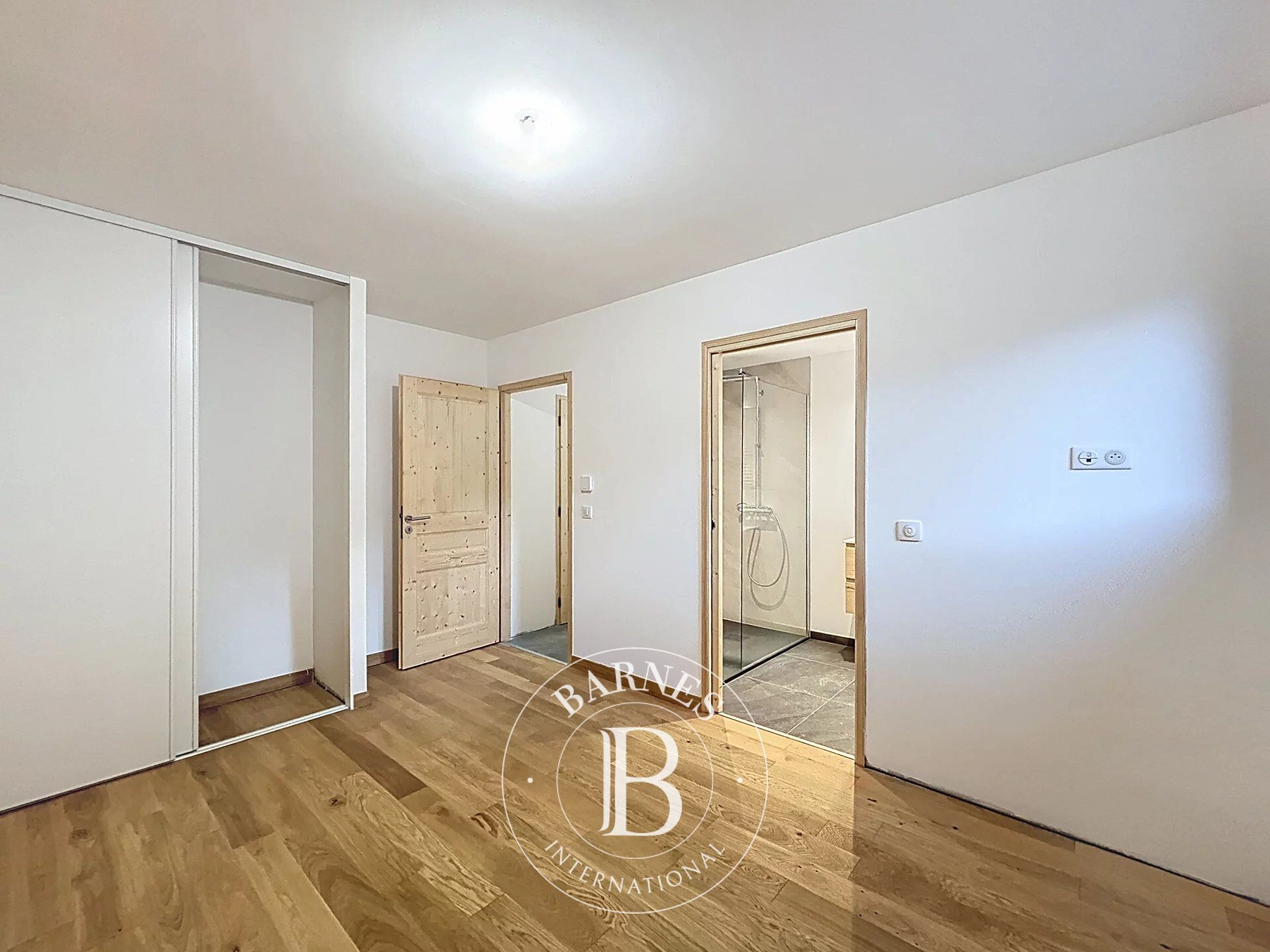 Daire Essert-Romand - picture 17