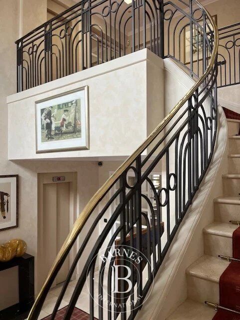 House Le Chesnay-Rocquencourt - picture 2