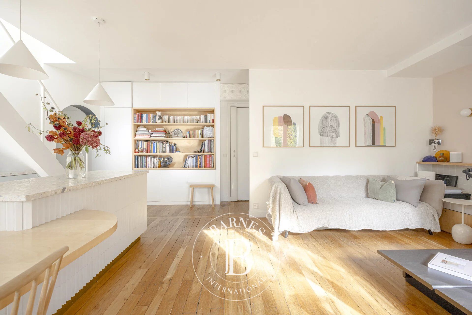 SOUS OFFRE : Exclusivité - Paris 19 - Buttes-Chaumont - Duplex - Dernier étage - Avec balcon filant - picture 3