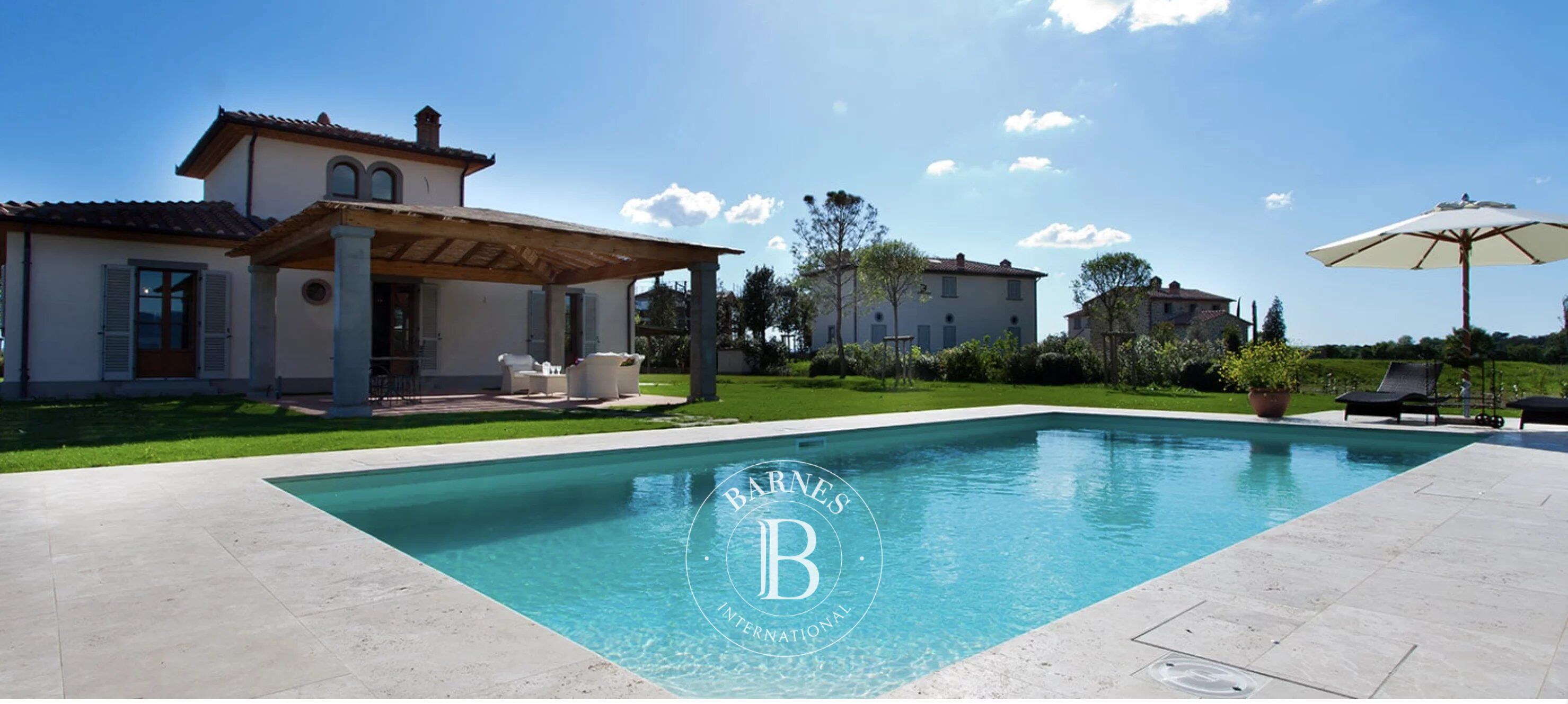 ISOLA DI CORTONA – Prestigious Residential Complex in the Val di Chiana - picture 1