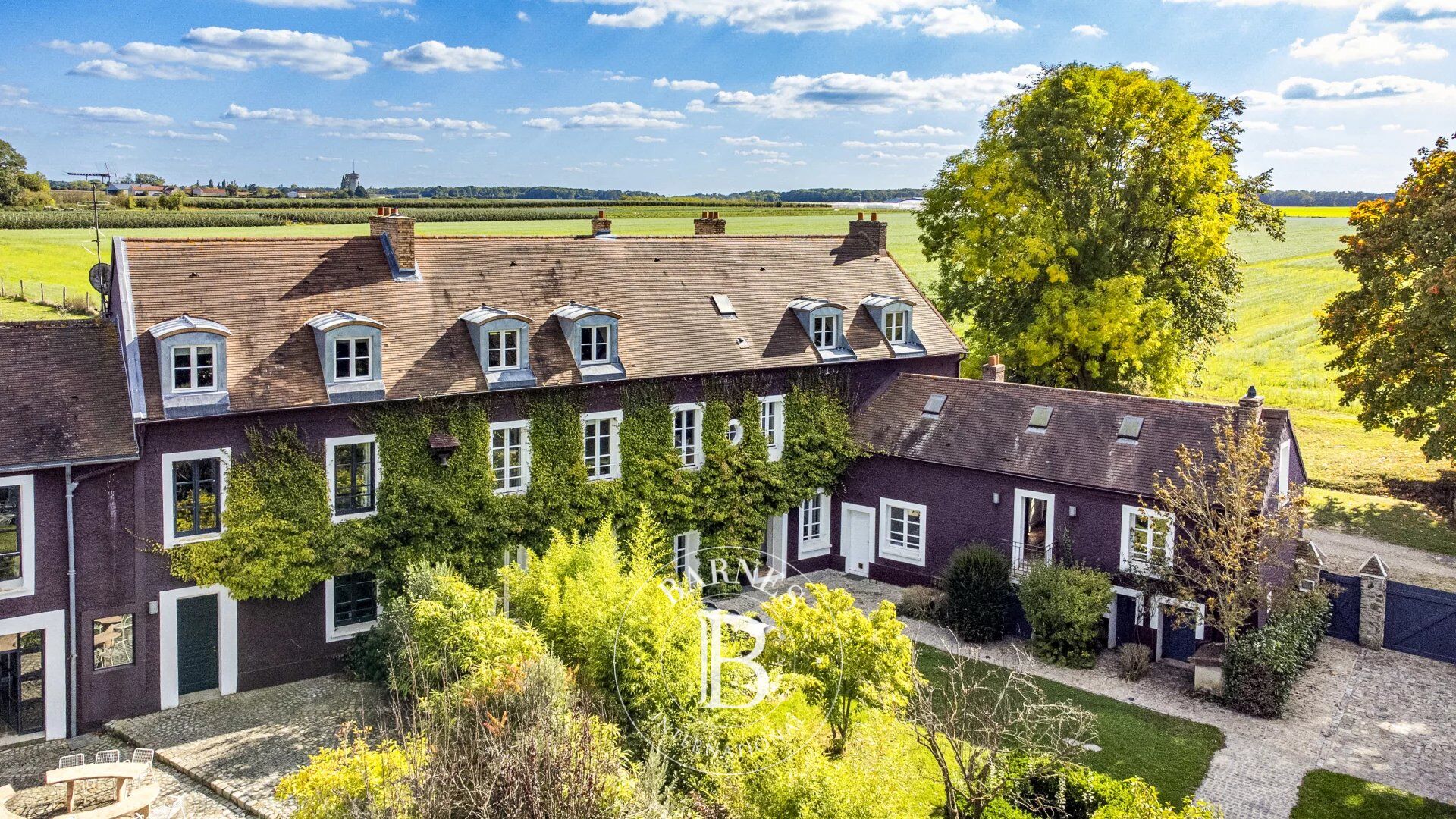 Orgeval - Domaine d'exception - 2280  m²  - terrain 3.8 ha - à 30 minutes de Paris - picture 2