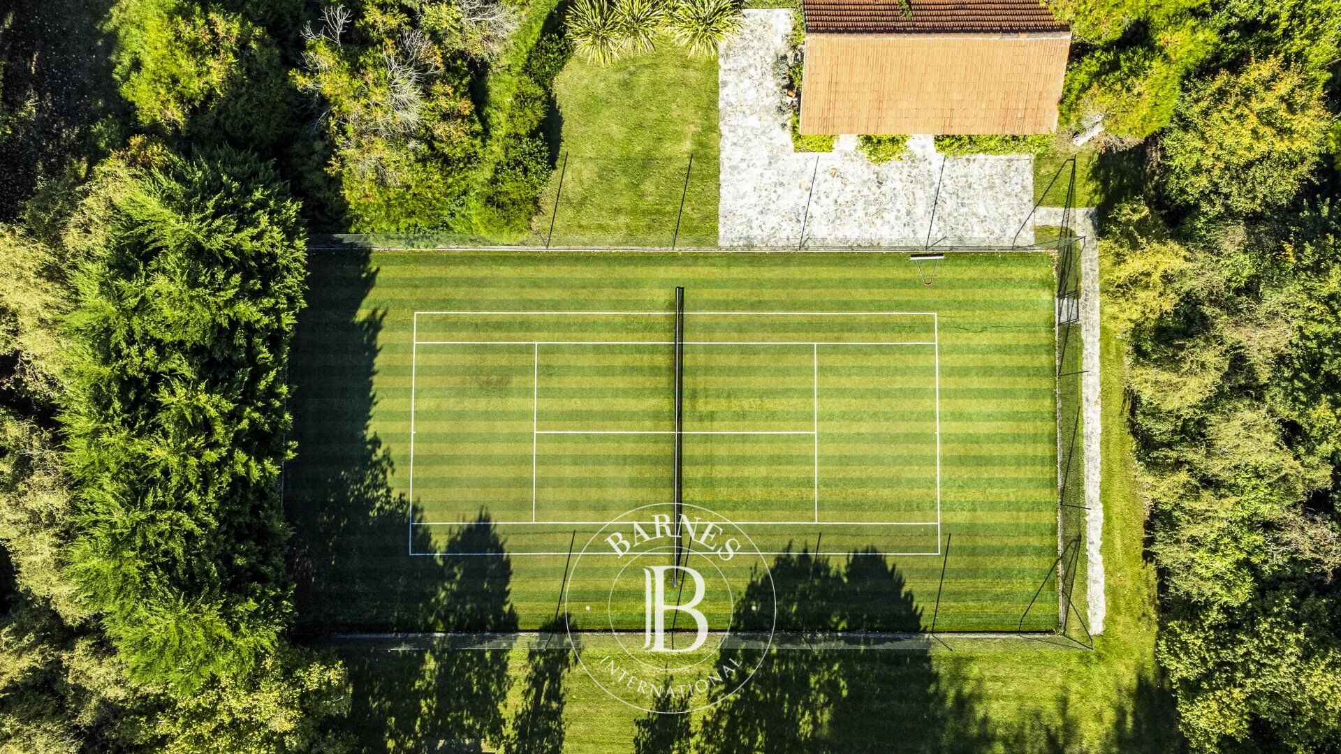 Orgeval - Domaine d'exception - 2280  m²  - terrain 3.8 ha - à 30 minutes de Paris - picture 3