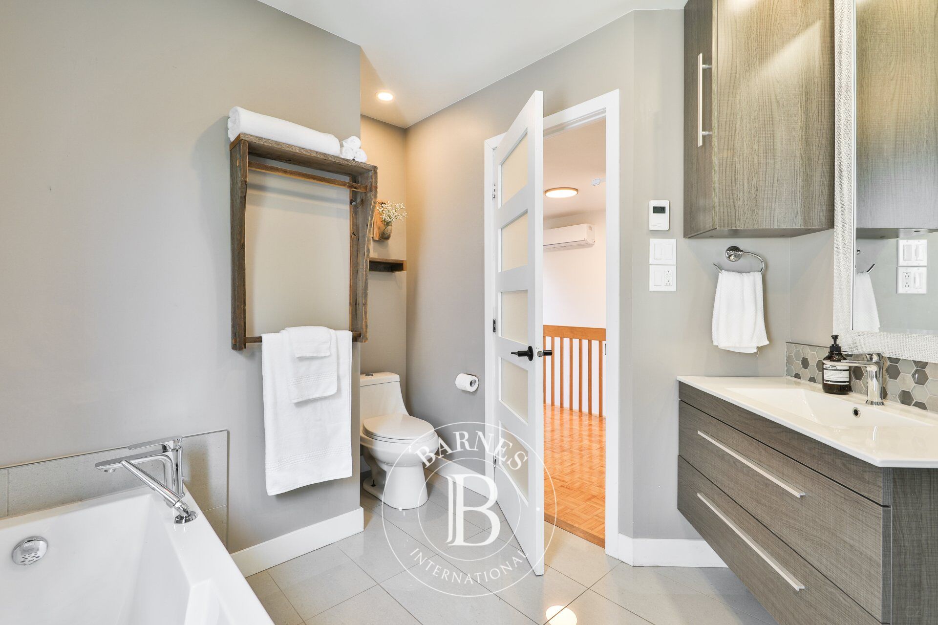 Ev Laval (Sainte-Rose) - picture 31